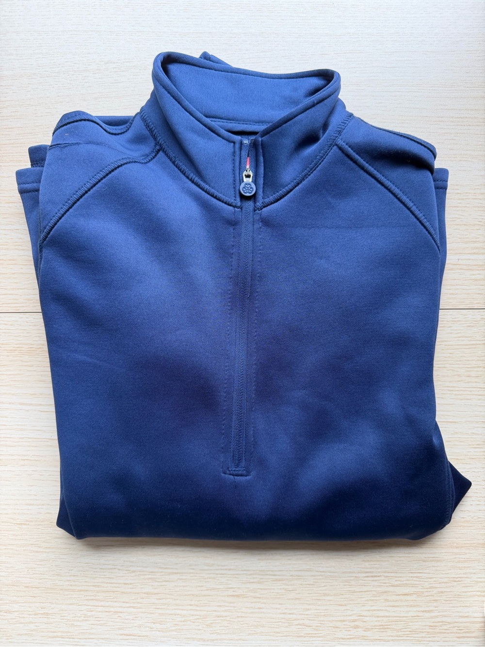 Size XS- Ava Therese Zavate Scrub Navy Blue 1/4 Zip Pullover. New with defects